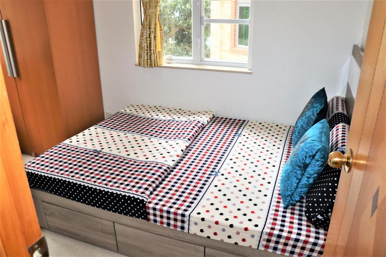 Mtr Tung Chung Near Airport Apartment, City Getaway, Pa Mei Village Tung Chung Хонконг Екстериор снимка